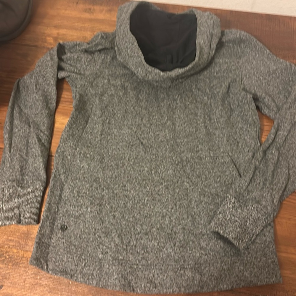 Lululemon Split Pullover - image 5